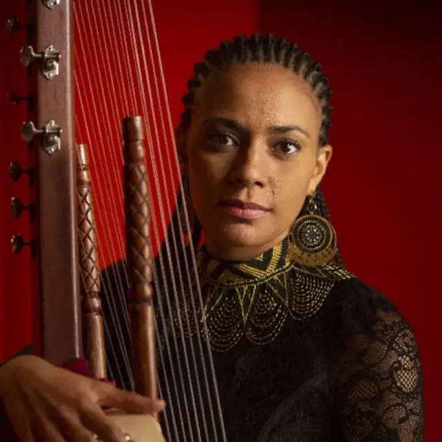 Jazz à Porquerolles : Sona Jobarteh et Ballaké Sissoko avec Piers Faccini_Hyères
