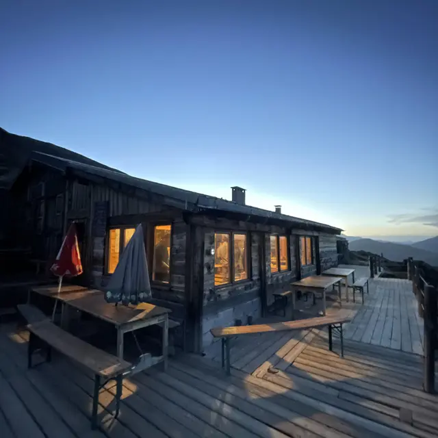 Le refuge Évariste Chancel depuis La Grave_La Grave