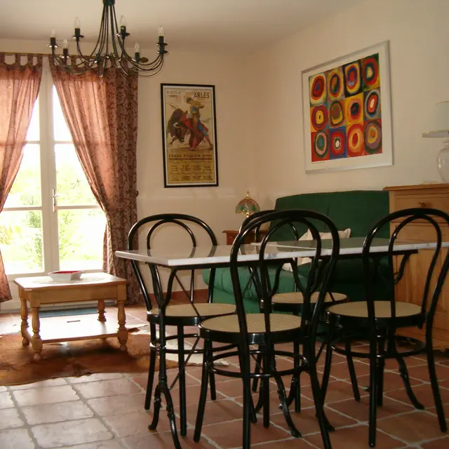 Chemin des angelets_Saint-Martin-de-Crau