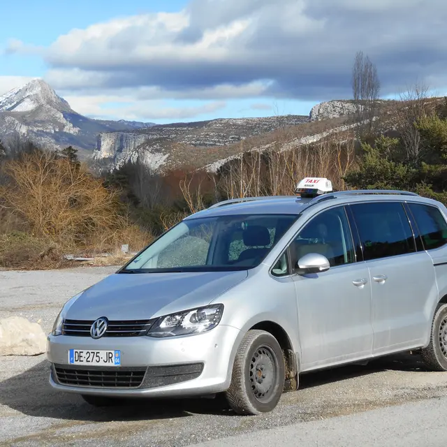 Taxi Verdon-monospace