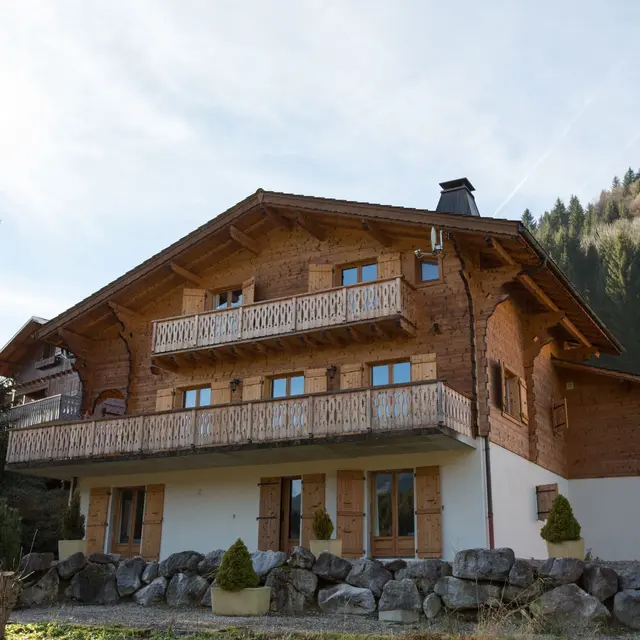 Chalet Praline