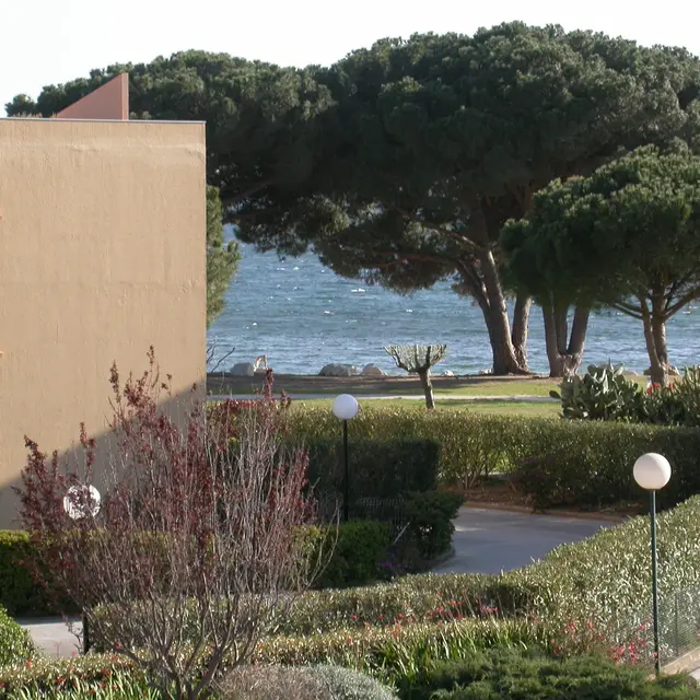 Location saisonnière à La Londe les Maures