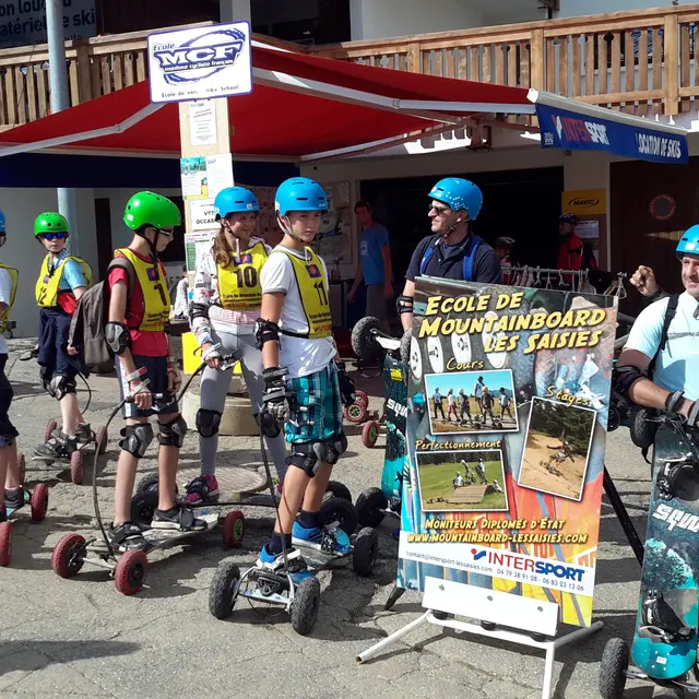ecole-mountainboard-les-saisies