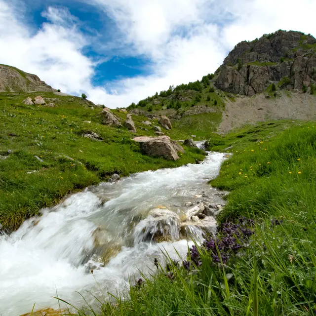 Echappée vers le silence d’un col en gravel_Saint-Crépin