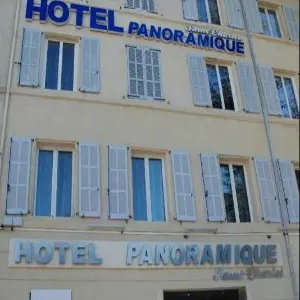 Hôtel Le Panoramique Marseille.jpg
