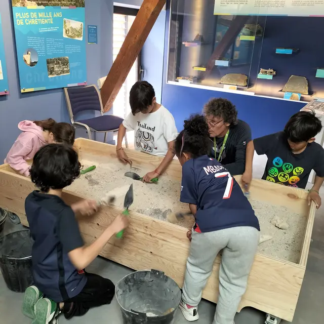 Atelier Les P'tits Archéos_Auzat