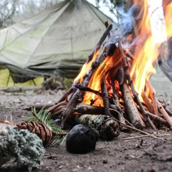 Bivouac survie du trappeur