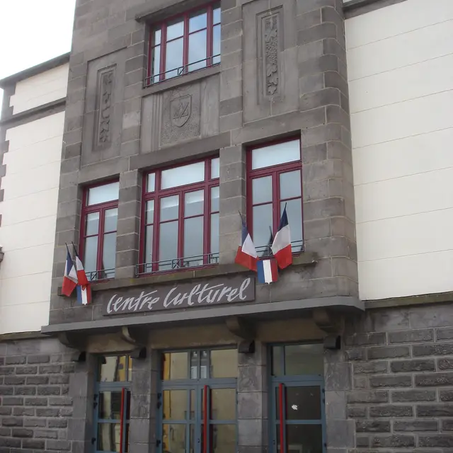 Salle La Source à Volvic