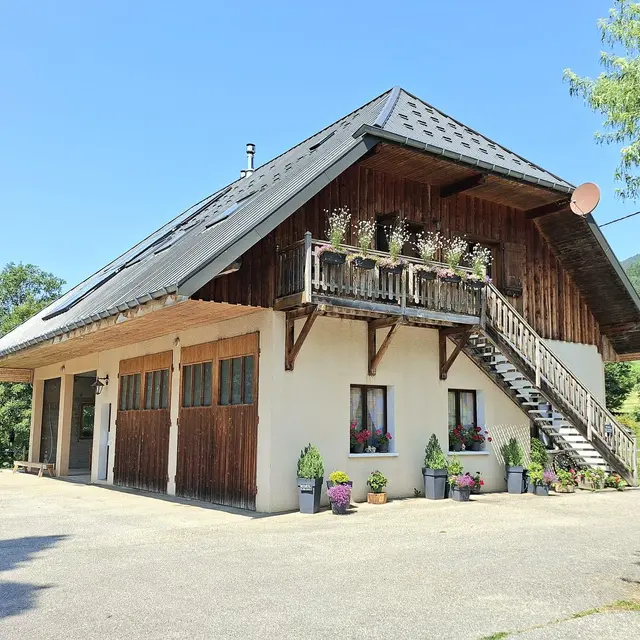Gîte d'étapes et de séjours Le Roc des Boeufs_Bellecombe-en-Bauges