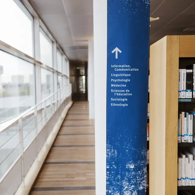 Visite guidée - La bibliothèque universitaire Paris 8_Saint-Denis