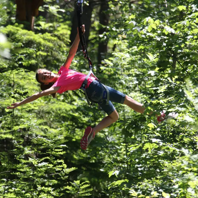 Jungle Parc, parc accrobranche à Saint-Pons