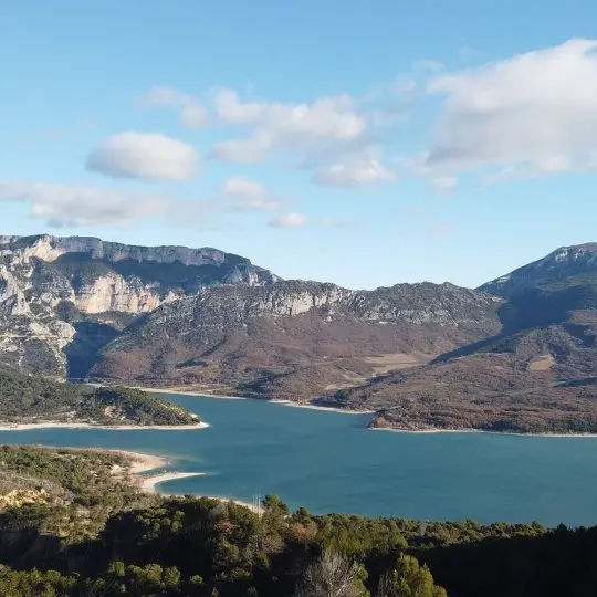 Lac de Sainte-Croix par les plaines_Moustiers-Sainte-Marie