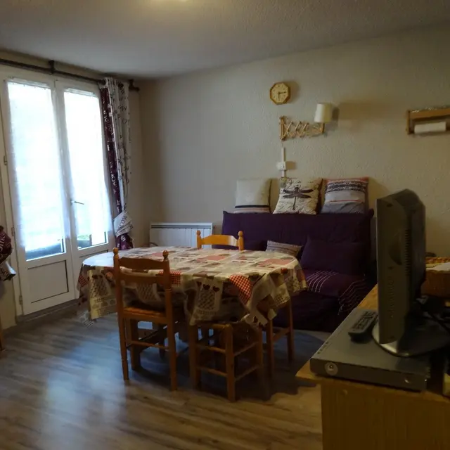 Séjour Meublé Mme POBEL Françoise St Léger les Mélèzes