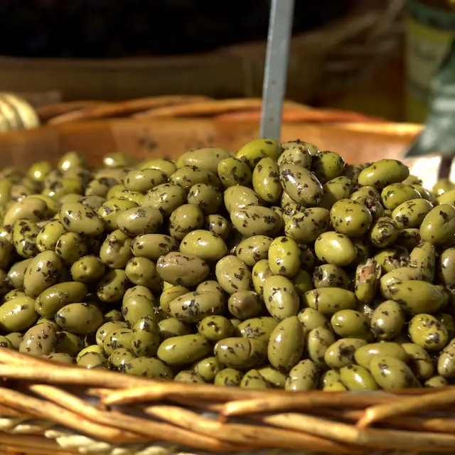 Marché provençal et forain