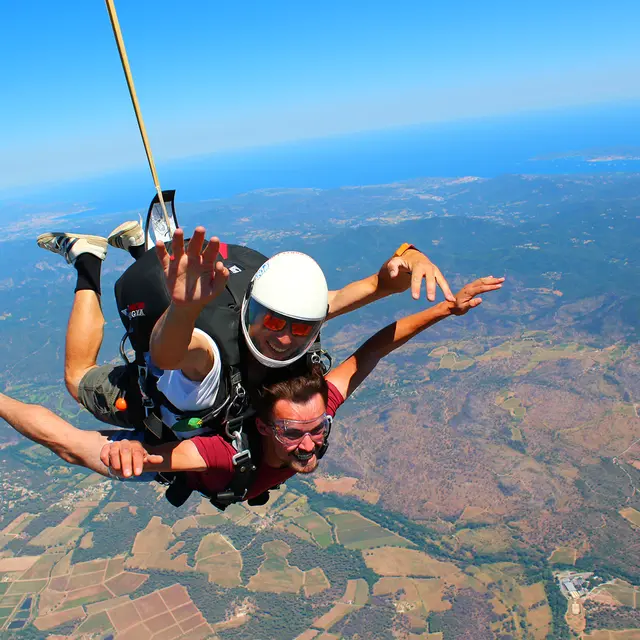 Atlas Parachutisme_Le Cannet-des-Maures