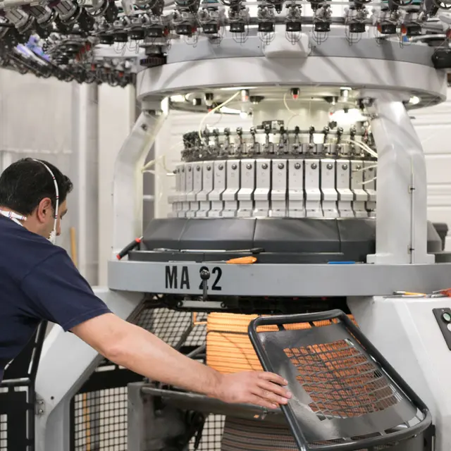 Henitex International - leader européen de la maille_Riorges