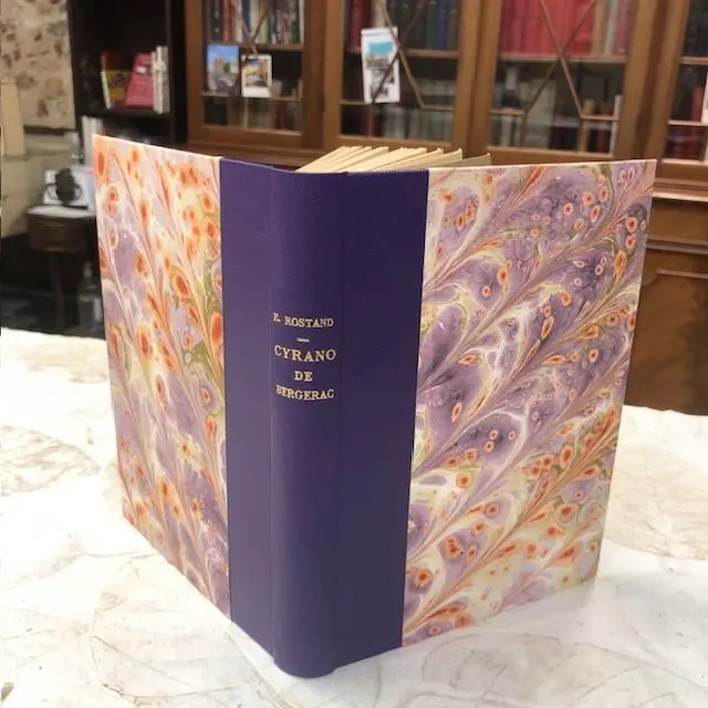 Reliure demie-toile et papier main