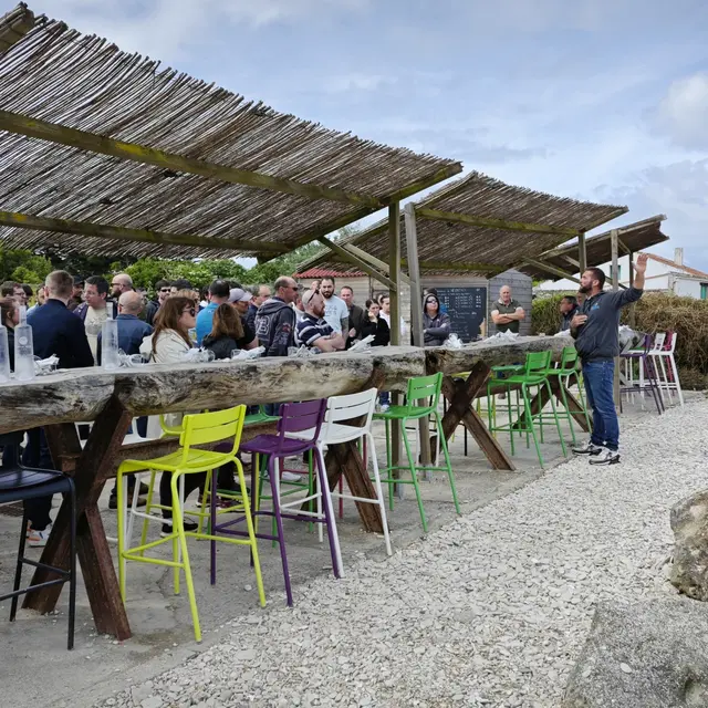 Groupe en visite à Ré Ostrea