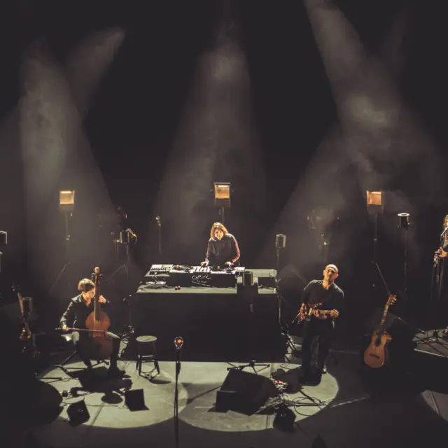 QUI-VIVE ! Irruption électrique dans le champ des musiques baroques_Istres