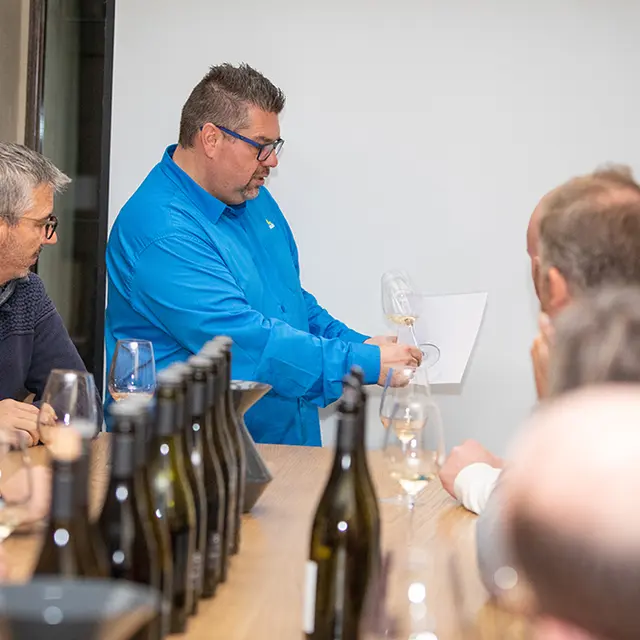 Terroirs, vins & planche apéritive_Châteauneuf-du-Pape