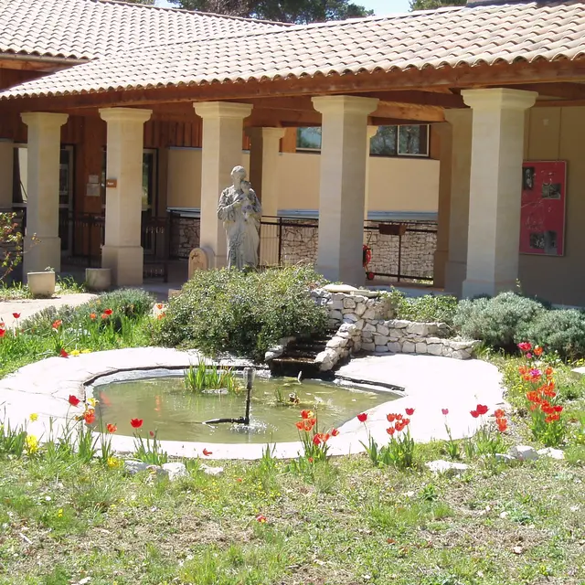 accueil magasin/exposition