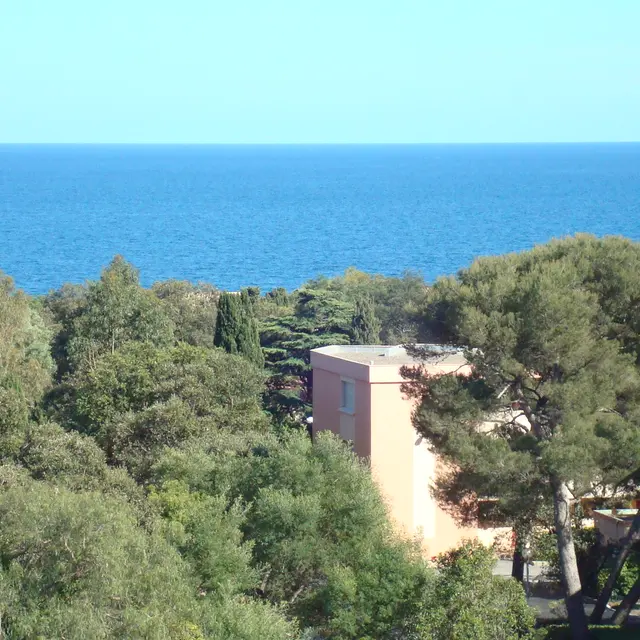 Location saisonnière Guillo Huguette Fréjus
