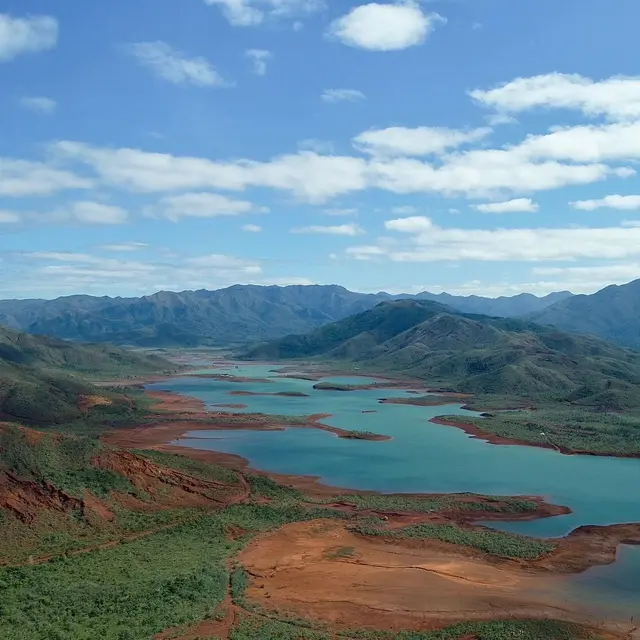 Lac de yaté - Parc provincial de la Rivière Bleue