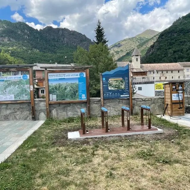 Station de recharge, lavage, gonflage vélos_Saint-Étienne-de-Tinée