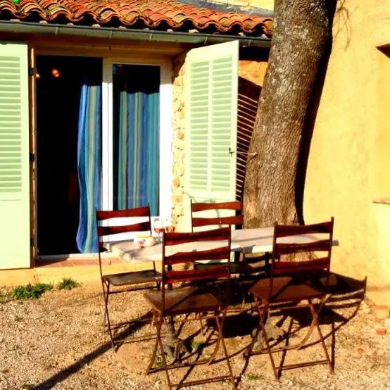 Les Terres de Saint Hilaire - Gîte Cyprès - Ollières