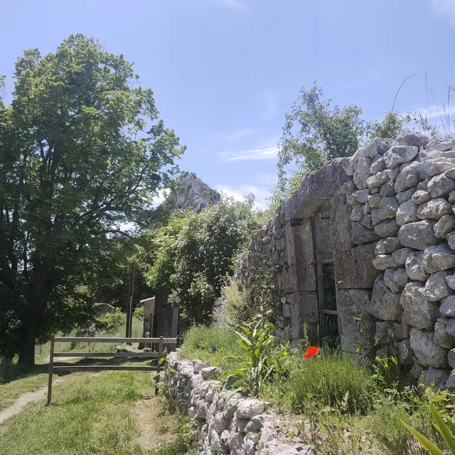 Hameau du Poil_Majastres