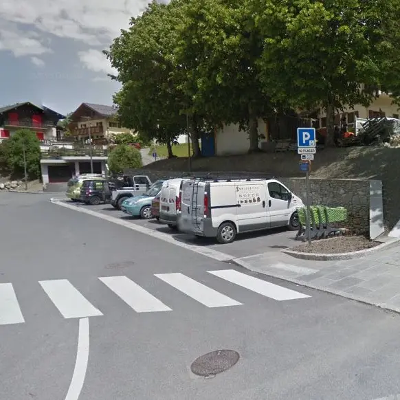 Parking de la Mairie