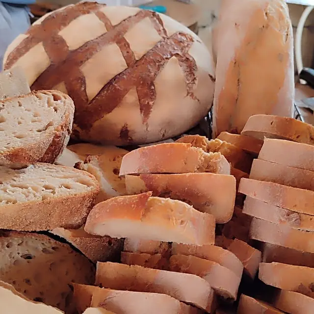 Thierry Seren, Paysan Boulanger et vigneron_Martigues