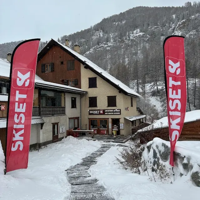 SKISET aux 4 Saisons_Molines-en-Queyras