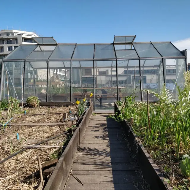 Ferme urbaine Terre Terre à Aubervilliers