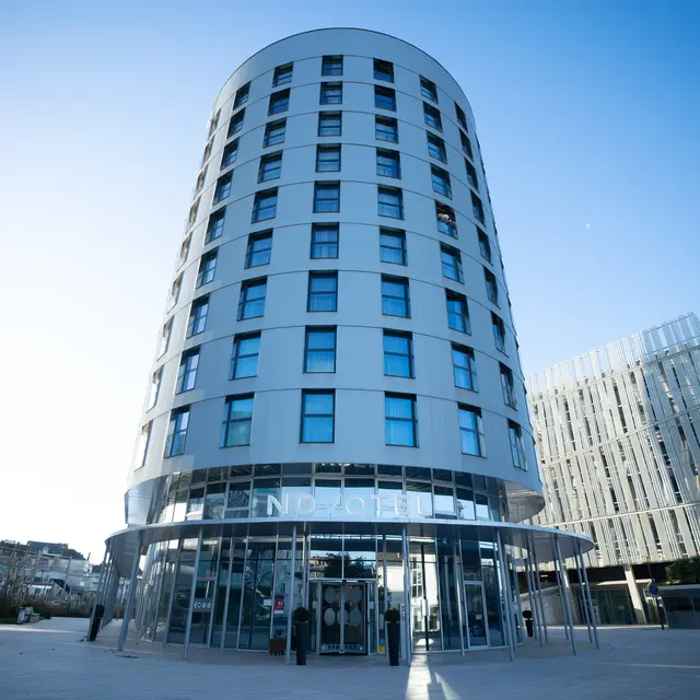 Façade Novotel
