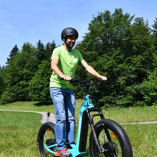 Trottinette électrique tout terrain