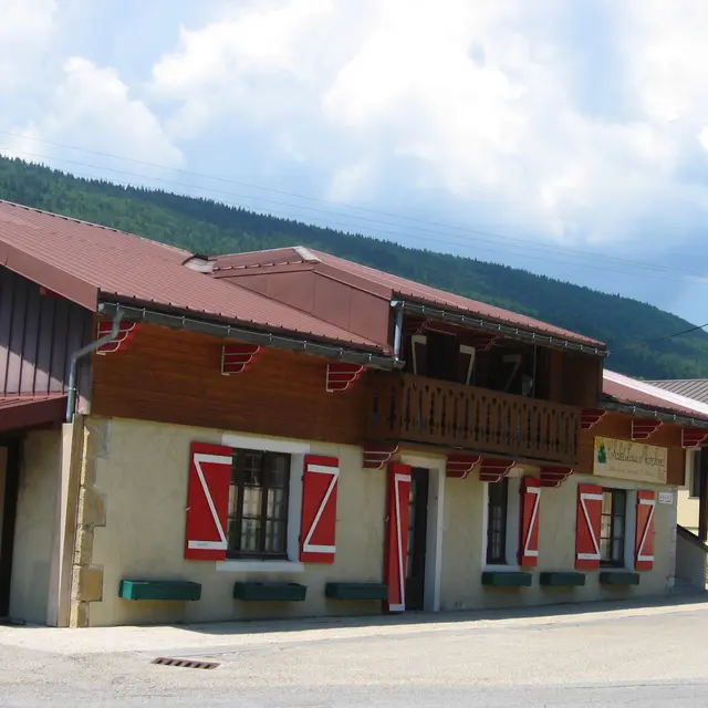 Façade