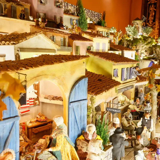 Crèche provençale_Saint-Tropez