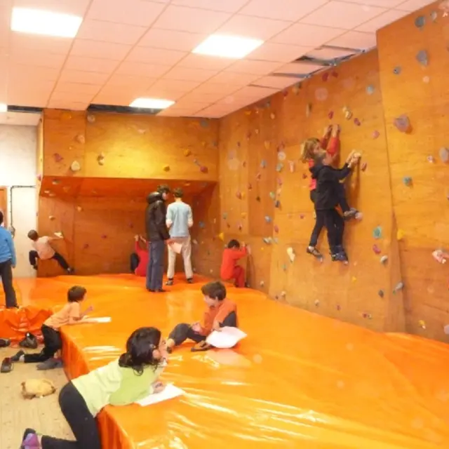 Salle d'escalade de Croc montagne