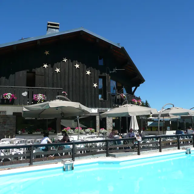 Piscine de la Grande Ourse