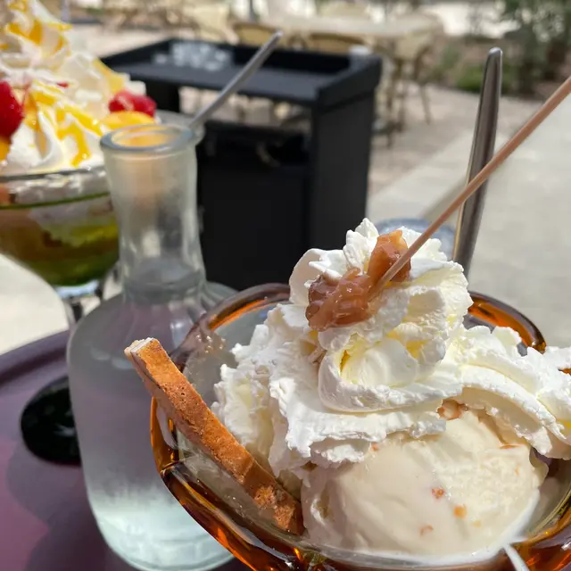 Le Glacier de Velleron