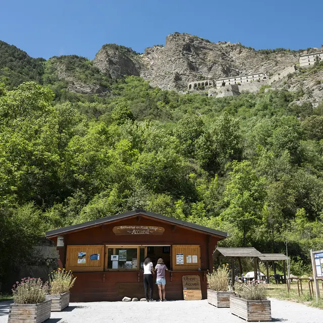 Chalet accueil de l'Esplanade du Fort de Tournoux