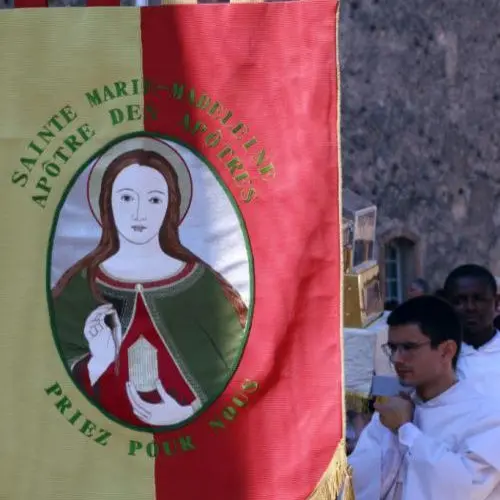 Fête de Sainte Marie-Madeleine : Procession et messe_Plan-d'Aups-Sainte-Baume