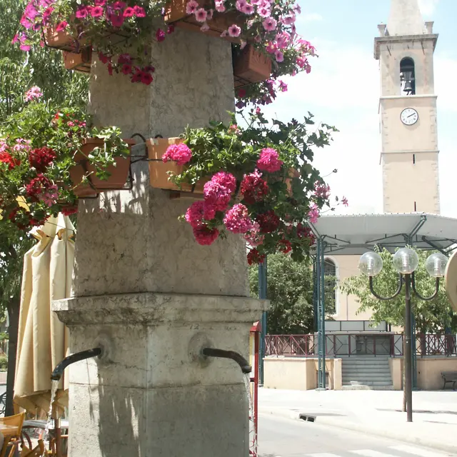 Fontaine de l'Ancienne Grande Rue