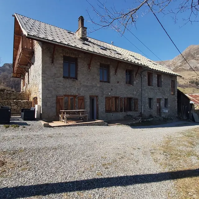 Location M. Stockman Meublé St Jean St Nicolas vallée du Champsaur