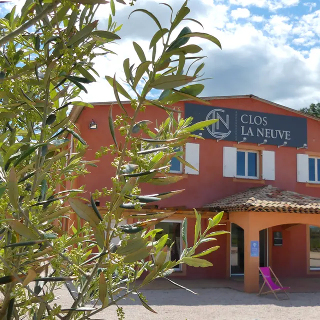 Domaine Clos La Neuve - Pourrières