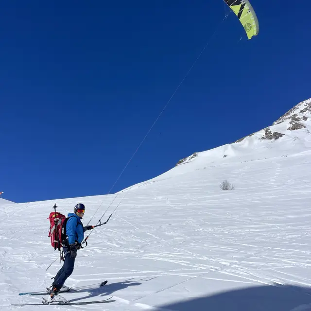 Snowkite - Initiation et perfectionnement_Guillestre