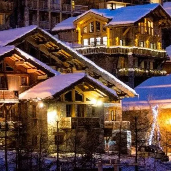 Chalets de la station - nocturne