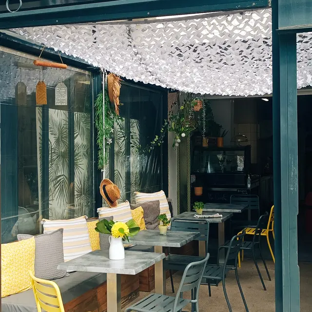 Little Café