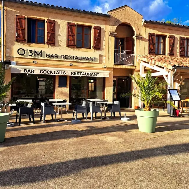 O'3M bar restaurant_Cazaubon